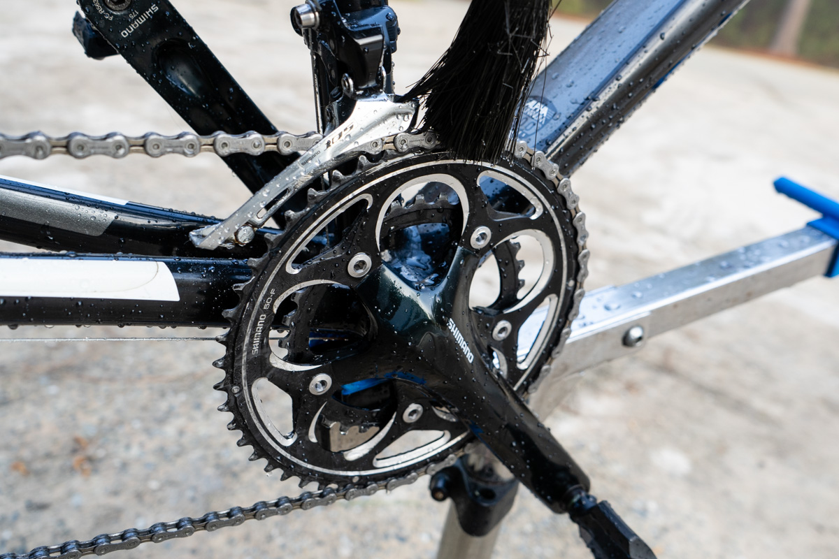 How to Clean and Lube Your Chain Swiss Cycles